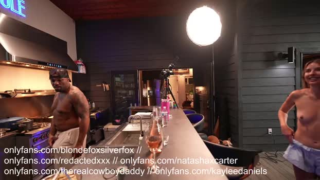 blondefoxsilverfox naughty Webcam SHOW @ Chaturbate 04-10-2025