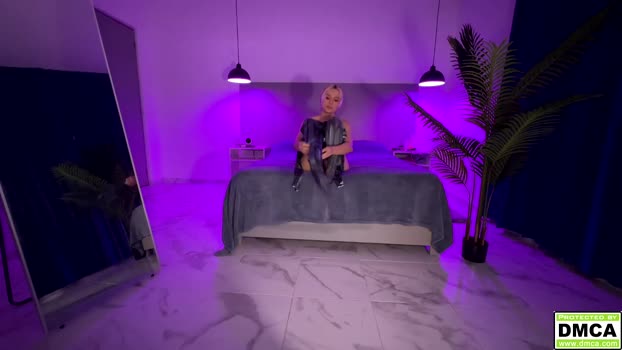 _blowjob_queen_ naked Webcam SHOW @ Chaturbate 05-10-2025