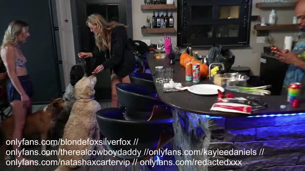 blondefoxsilverfox tits Webcam SHOW @ Chaturbate 05-10-2025