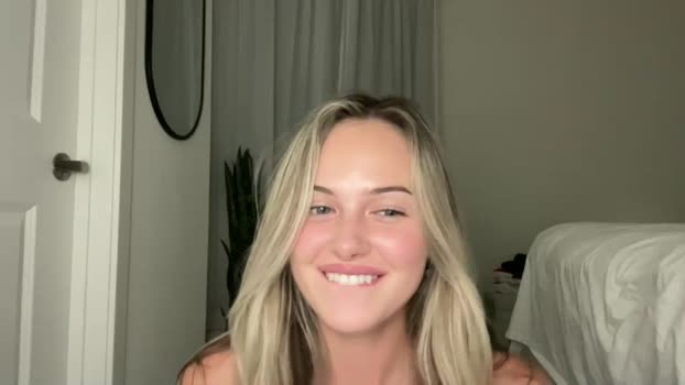 luvaimee sexyfeet Webcam SHOW @ Chaturbate 11-10-2025