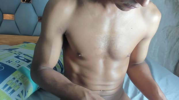 yayi_derek fuckpussy Webcam SHOW @ Chaturbate 13-10-2025
