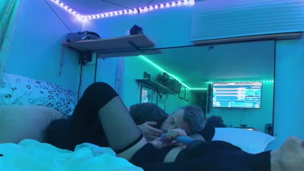linuxgirlsudosu sex Webcam SHOW @ Chaturbate 15-10-2025