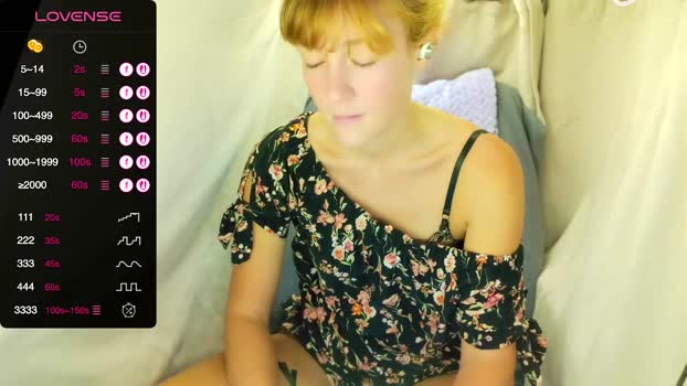 its_lily Video Webcam SHOW @ Chaturbate 15-10-2025