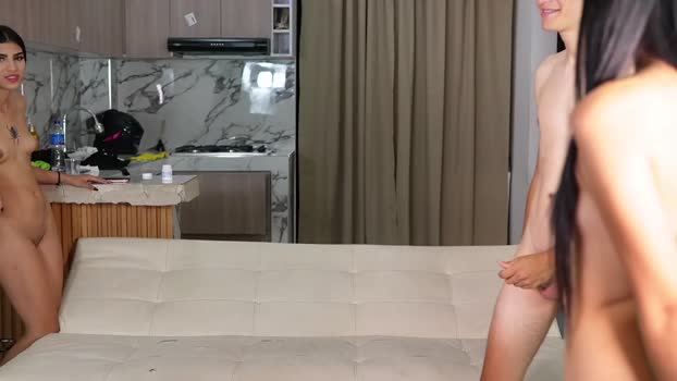 dears_pearlss legs Webcam SHOW @ Chaturbate 16-10-2025