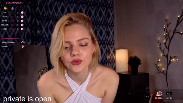 anika_heir lovense Webcam SHOW @ Chaturbate 19-10-2025