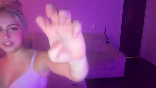 graceyrose kiss Webcam SHOW @ Chaturbate 20-10-2025