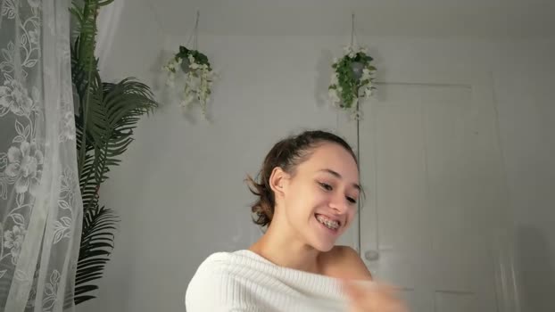 littlegreekflower show Webcam SHOW @ Chaturbate 27-10-2025