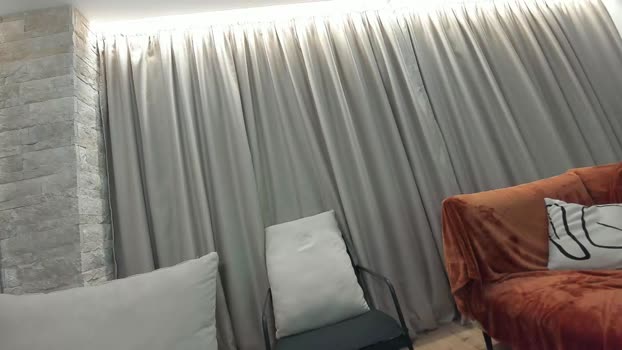 ehotlovea love Webcam SHOW @ Chaturbate 02-11-2025