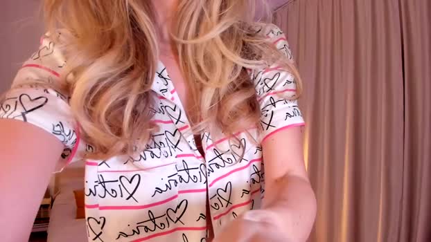 love_melody Porn Webcam SHOW @ Chaturbate 01-11-2025