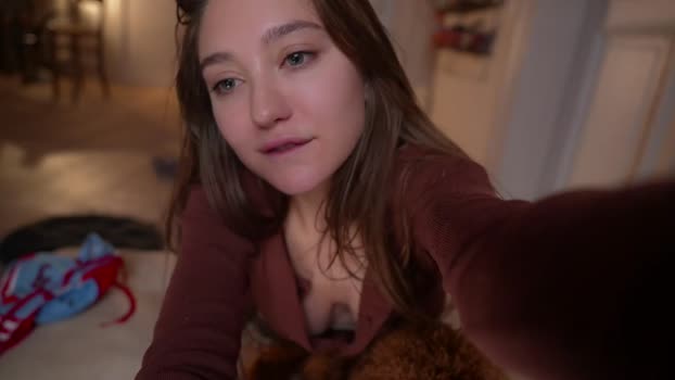 mia_dynasty lickpussy Webcam SHOW @ Chaturbate 01-11-2025