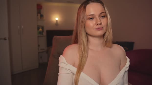 your_kat kiss Webcam SHOW @ Chaturbate 02-11-2025