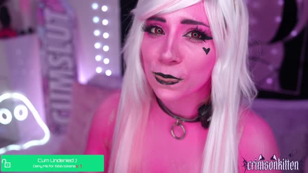 crimsonkitten fuckpussy Webcam SHOW @ Chaturbate 05-11-2025