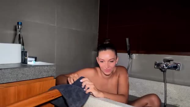bonnieandclyde540767 naked Webcam SHOW @ Chaturbate 05-11-2025