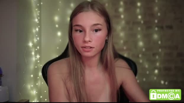 roxxxie_reid bigass Webcam SHOW @ Chaturbate 06-11-2025