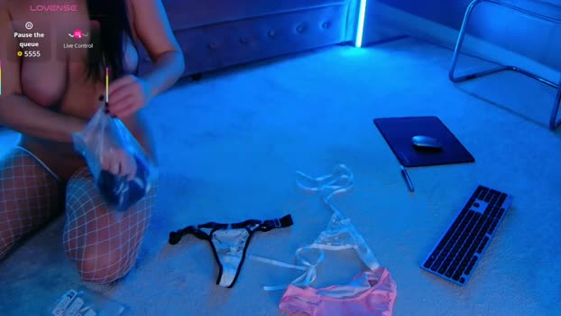 evanew_ cute Webcam SHOW @ Chaturbate 07-11-2025