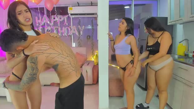 secrethause71605 Porn Webcam SHOW @ Chaturbate 08-11-2025