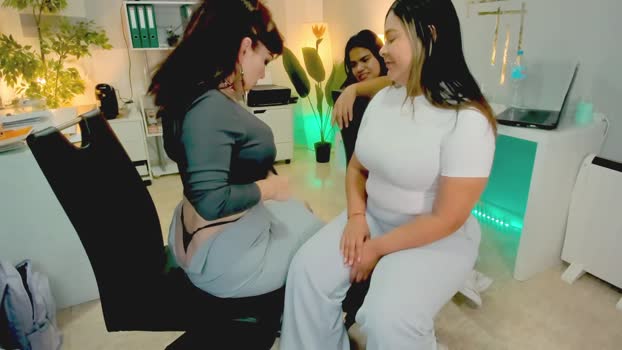 bluediamondsdreams fuckme Webcam SHOW @ Chaturbate 12-11-2025