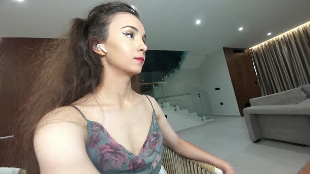 ehotlovea fingers Webcam SHOW @ Chaturbate 13-11-2025
