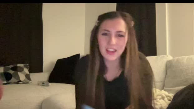 laylahlaylah1 fingers Webcam SHOW @ Chaturbate 13-11-2025
