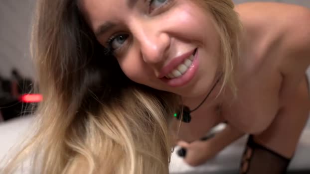 blonde_bigtits squirt Webcam SHOW @ Chaturbate 13-11-2025