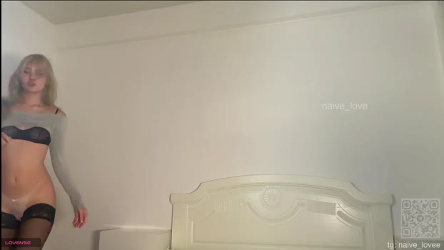 naive_love big Webcam SHOW @ Chaturbate 17-11-2025