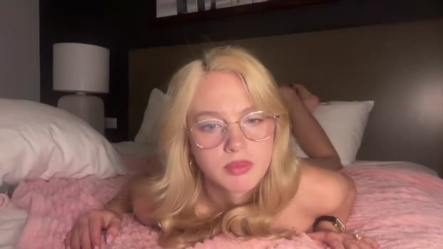vixenvictoriaa wank Webcam SHOW @ Chaturbate 17-11-2025