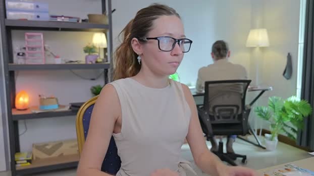 ellcrys kinky Webcam SHOW @ Chaturbate 19-11-2025