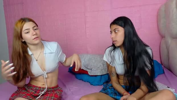 petitestrawberry18 sexyfeet Webcam SHOW @ Chaturbate 19-11-2025