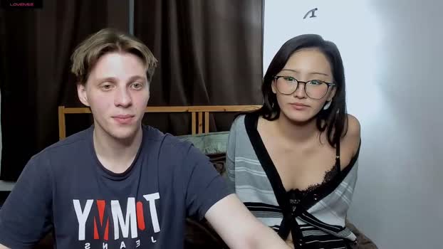 blossomandbee sexy Webcam SHOW @ Chaturbate 24-11-2025
