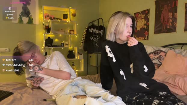 veryraretwins love Webcam SHOW @ Chaturbate 24-11-2025