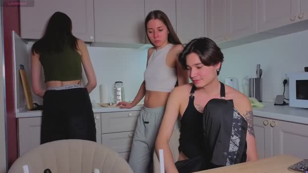 ihavepaws33 sexybody Webcam SHOW @ Chaturbate 27-11-2025