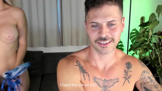 abrilysanti lick Webcam SHOW @ Chaturbate 28-11-2025