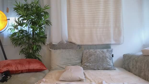 malenahot525 tits Webcam SHOW @ Chaturbate 01-12-2025