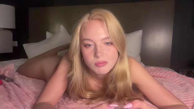 vixenvictoriaa play Webcam SHOW @ Chaturbate 02-12-2025