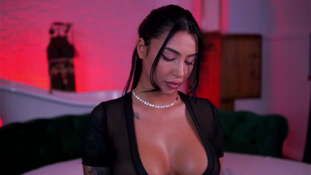 aishaadevoe fuckhard Webcam SHOW @ Chaturbate 03-12-2025