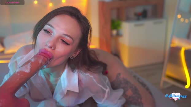 bllowjoyy strip Webcam SHOW @ Chaturbate 04-12-2025