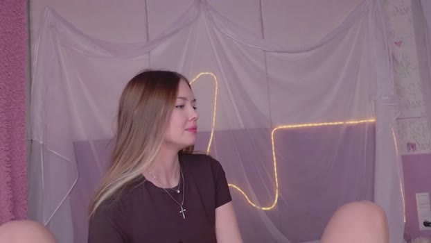 lost_wanderers kiss Webcam SHOW @ Chaturbate 04-12-2025