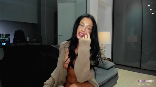 a_anna bigass Webcam SHOW @ Chaturbate 05-12-2025