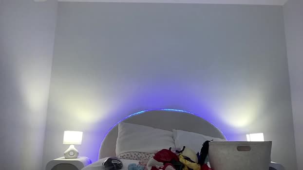 bbybreex fuckme Webcam SHOW @ Chaturbate 05-12-2025
