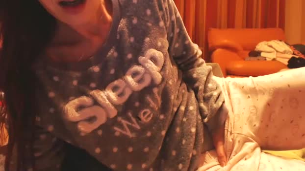 andrasweetie sexykitty Webcam SHOW @ Chaturbate 05-12-2025