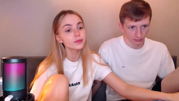 julsweet playtime Webcam SHOW @ Chaturbate 06-12-2025