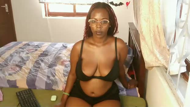 thickiie ass Webcam SHOW @ Chaturbate 06-12-2025