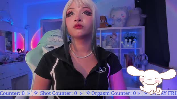 _heavenly_blue_ suckshow Webcam SHOW @ Chaturbate 07-12-2025