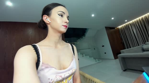 ehotlovea bigcock Webcam SHOW @ Chaturbate 08-12-2025