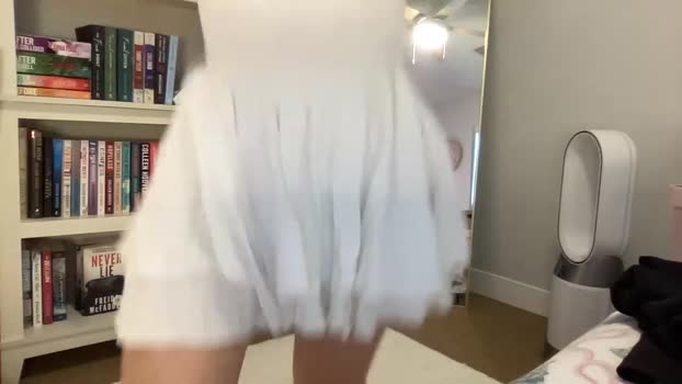elenalovexxx show Webcam SHOW @ Chaturbate 10-12-2025