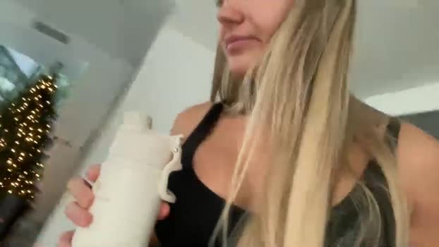 jessicaparkerrr fingers Webcam SHOW @ Chaturbate 13-12-2025
