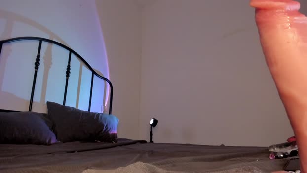 itsbellax Video Webcam SHOW @ Chaturbate 15-12-2025