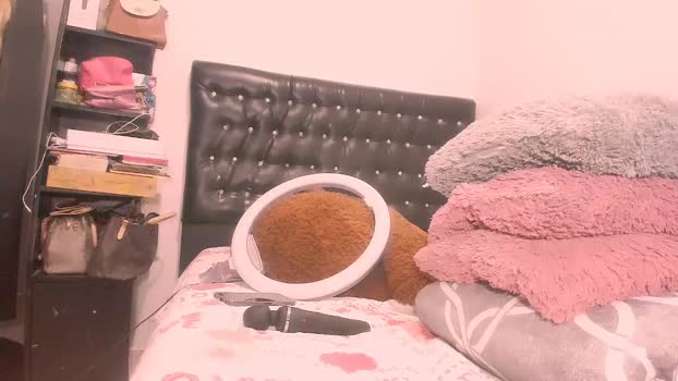 molly_and_paul legs Webcam SHOW @ Chaturbate 15-12-2025