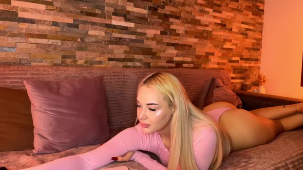aurora_asti_ bj-dildo Webcam SHOW @ Chaturbate 17-12-2025