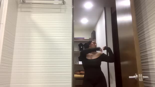 brunettediamond wank Webcam SHOW @ Chaturbate 17-12-2025